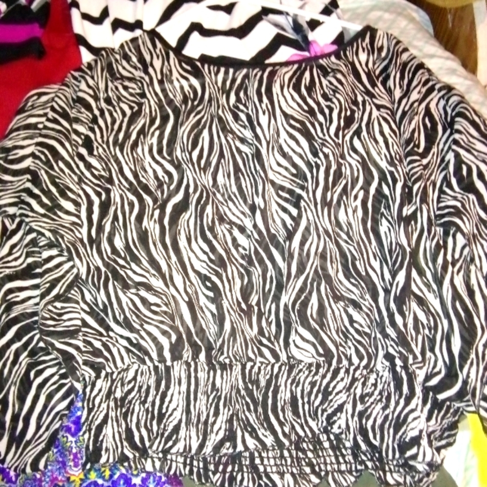 Woman's fashion!! The more you buy the more you save!! Come look!!